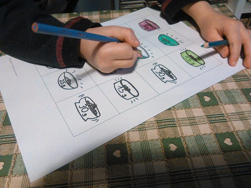 Laboratorio e Lapbook "Giochi di primavera". Formato pdf, età 4-10.